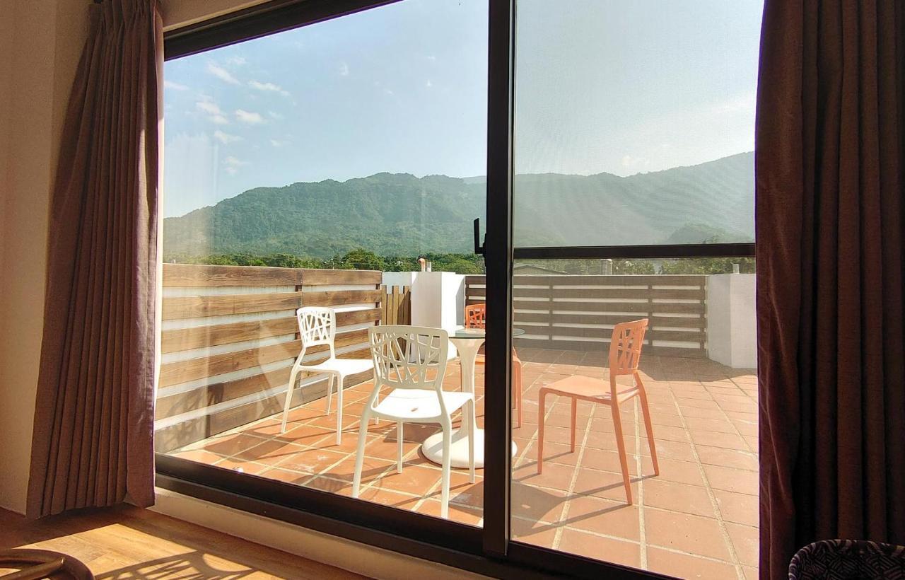 Gaoliao 26-2 Simple Home Life Yuli Exterior photo